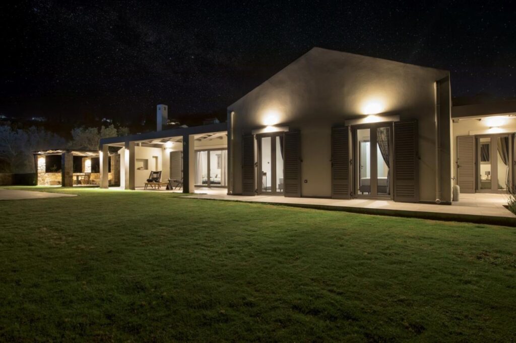 The house in the evening
